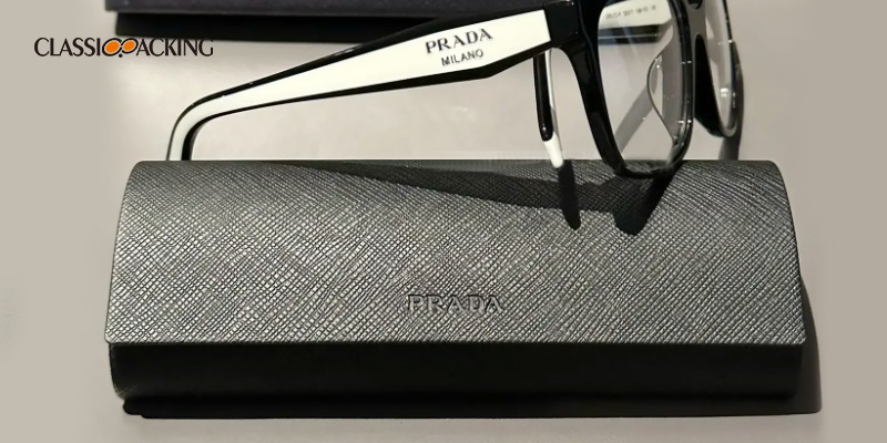 prada-luxury-sunglasses-packaging