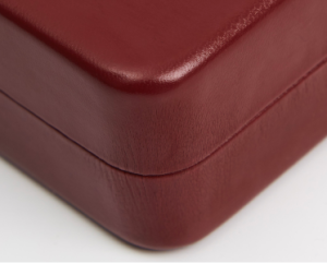 hard shell leather glasses case edge detail