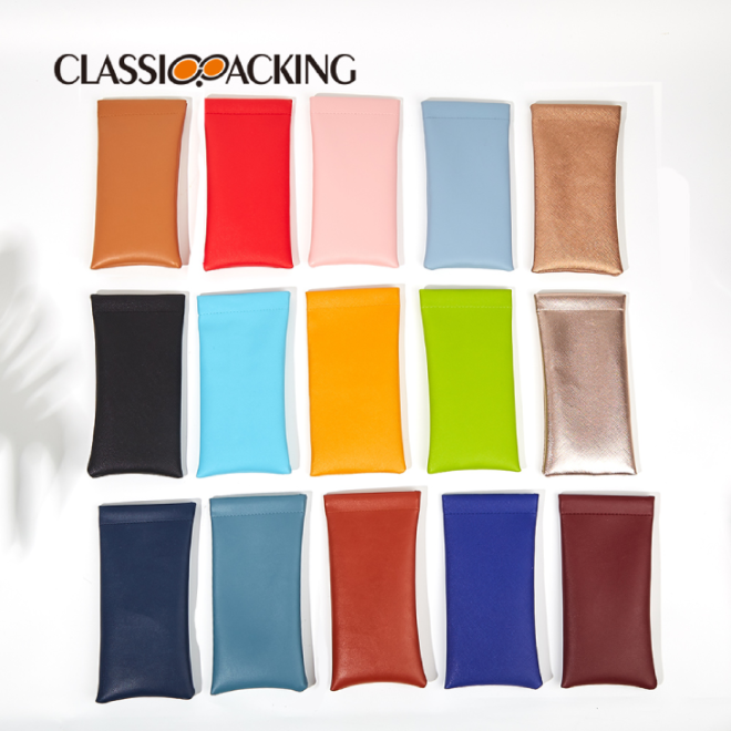 In-Stock PVC Squeeze Top Glasses Pouches Wholesale