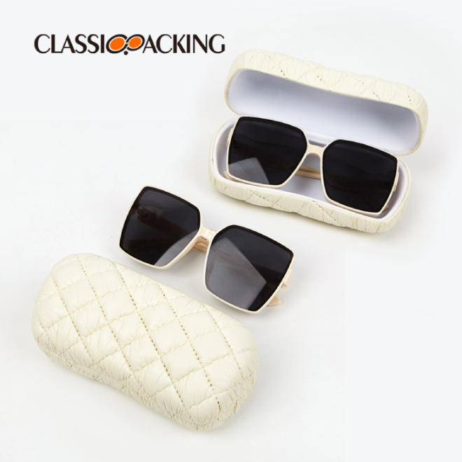 quilted sunglass case capacity