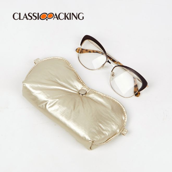 soft spectacle pouch size comparison