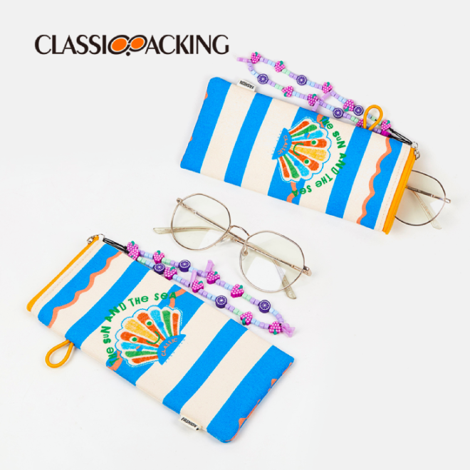 reading glasses pouch capacity